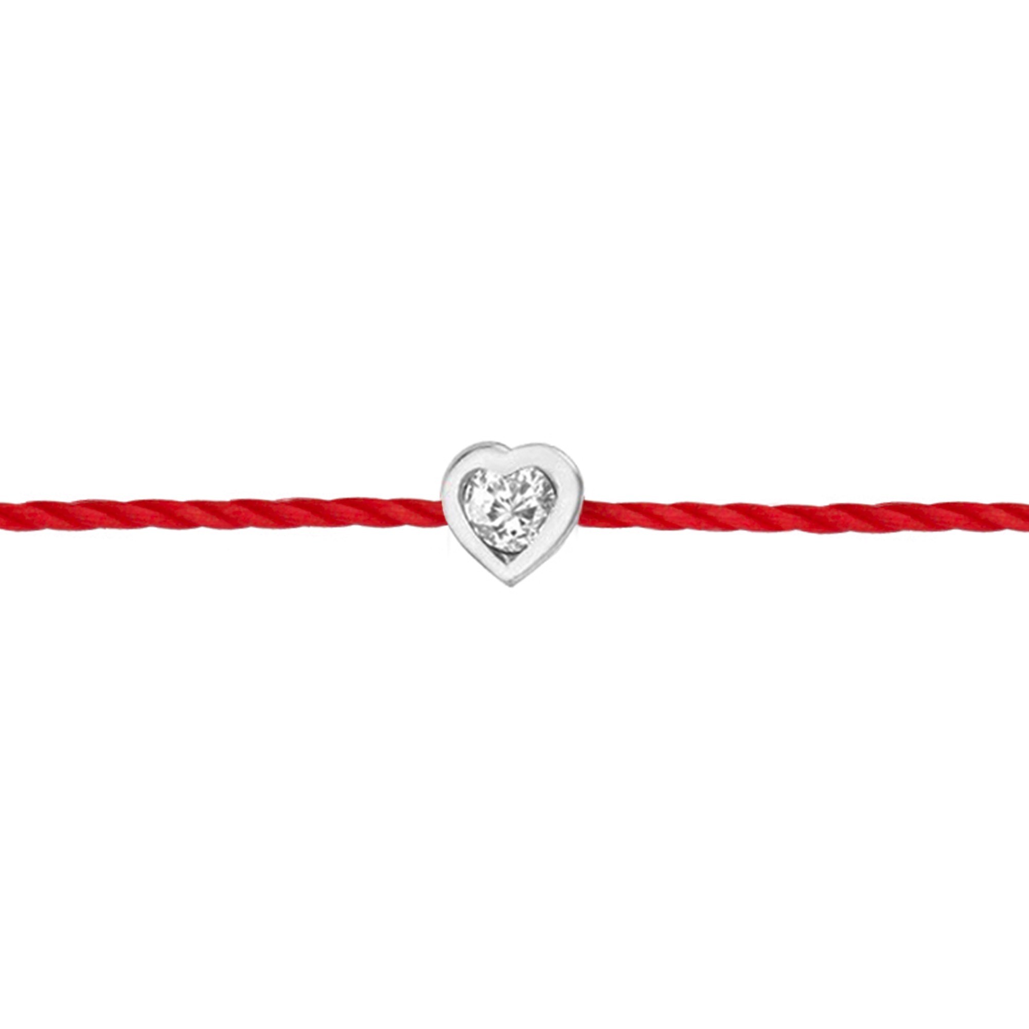 Bracelet coeur diamant sur fil cordon rouge de Jérusalem est un bijou porte-bonheur, abordable, accessible et pas cher pour femme et un cadeau original de noël, d'anniversaire, d'amour ou d'amitié idéal. Fabriqué en France.