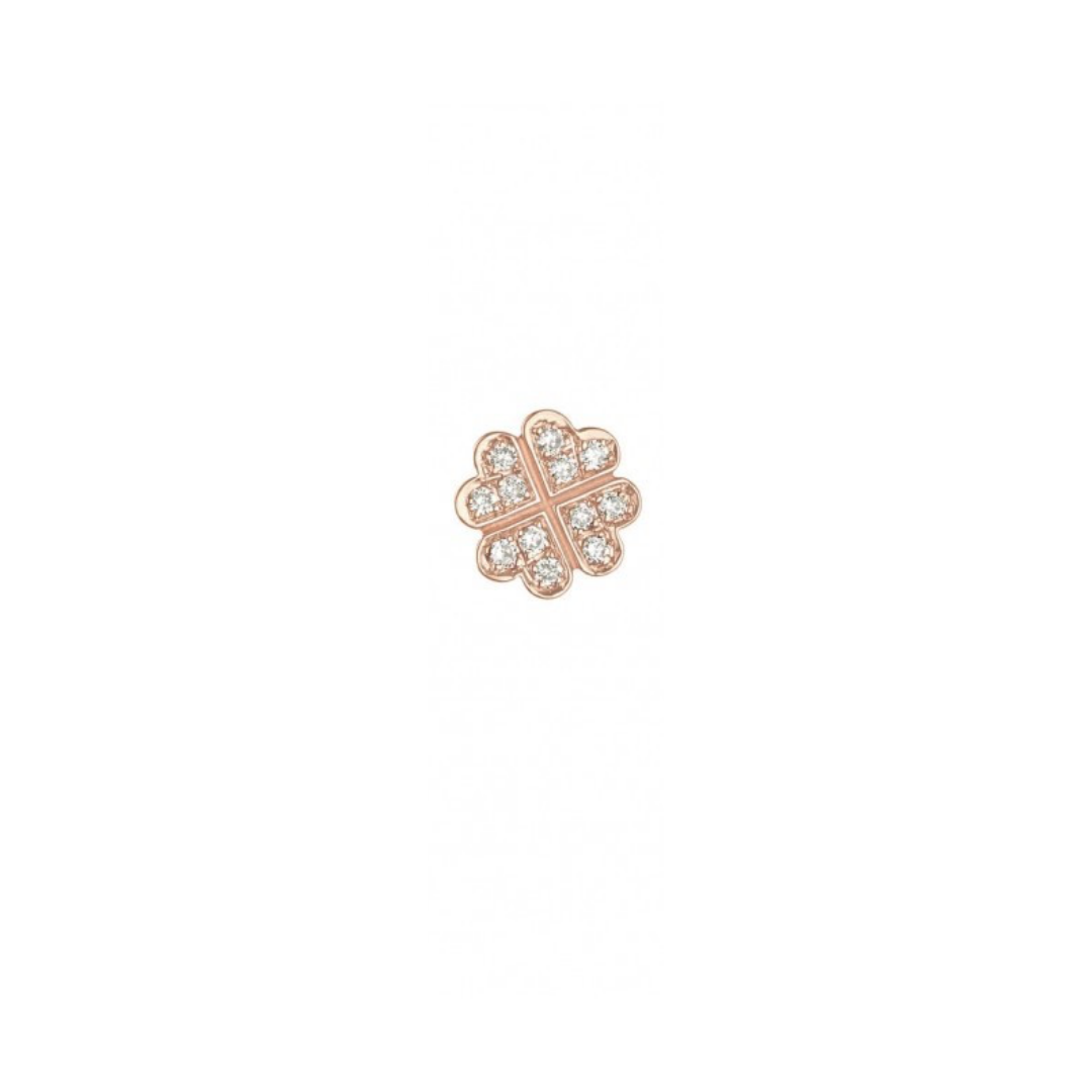 Mono boucle d'oreille puce trèfle porte-bonheur en or rose et diamants fabriquée en France est un cadeau de Noël, d'amour ou d'amitié idéal pour un anniversaire et un bijou symbole de chance.